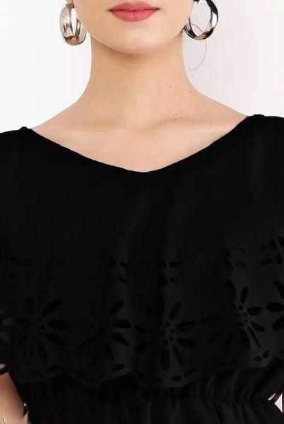 Women's Crepe Solid V-Neck Black Top