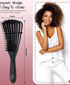 Brush for Detangling and Defining Curly and Afro hair - Anti-tangle comb